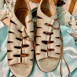 Array Gold Size 11 Lace up Sandal